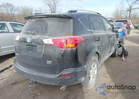 2014 Toyota Rav4 Xle z USA, uszkodzony, nr VIN 2T3RFREV2EW129343
